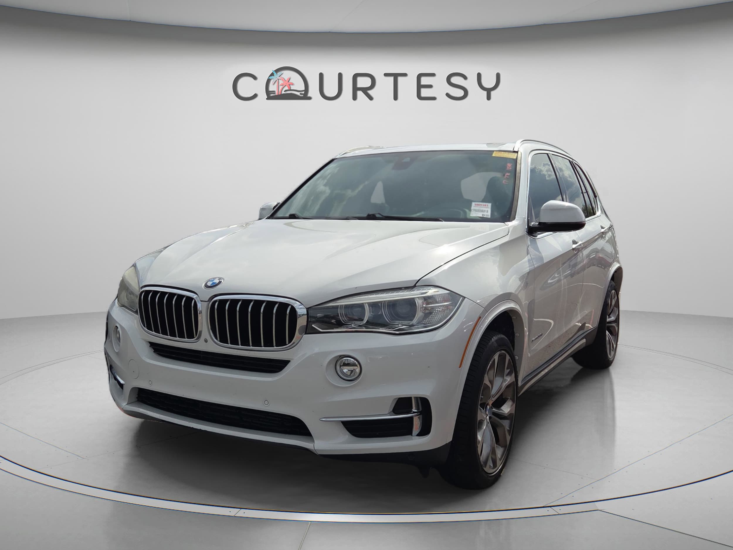 2017 BMW X5 sDrive35i's photo