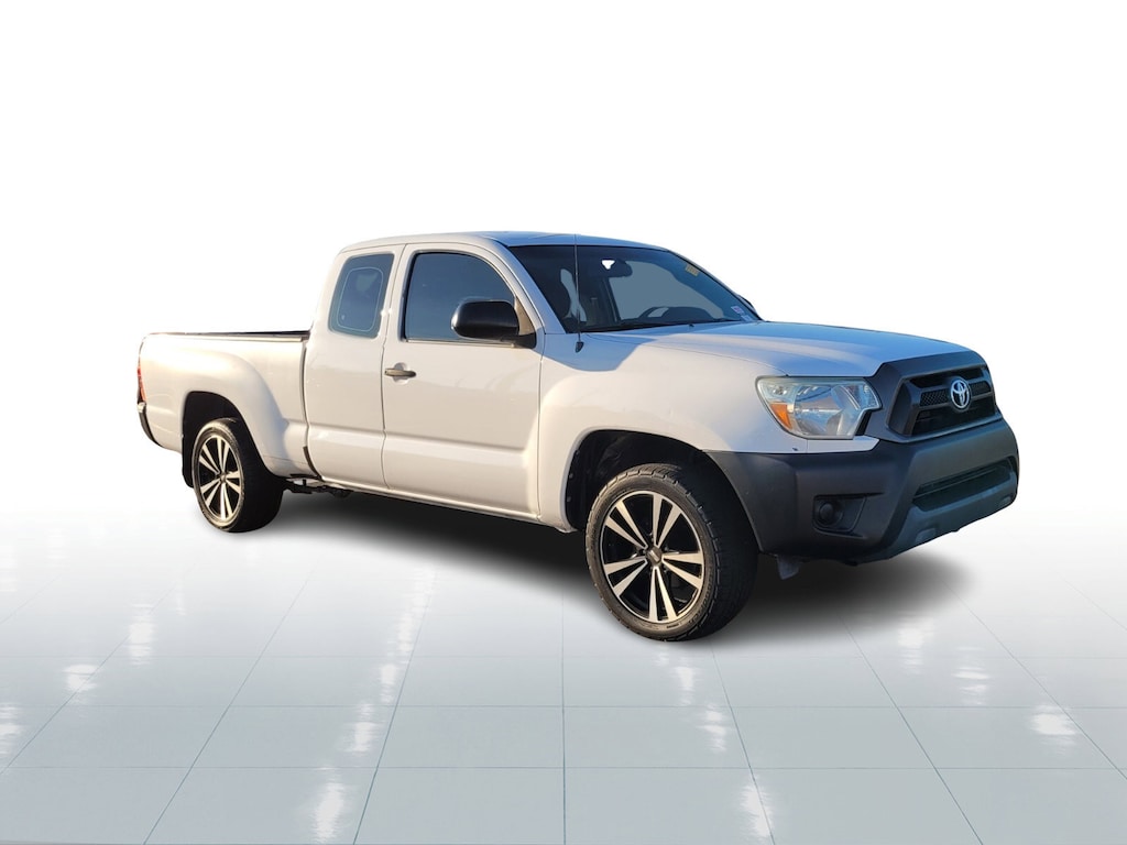 Used 2015 Toyota Tacoma Base **LOW MILES** Truck Access Cab