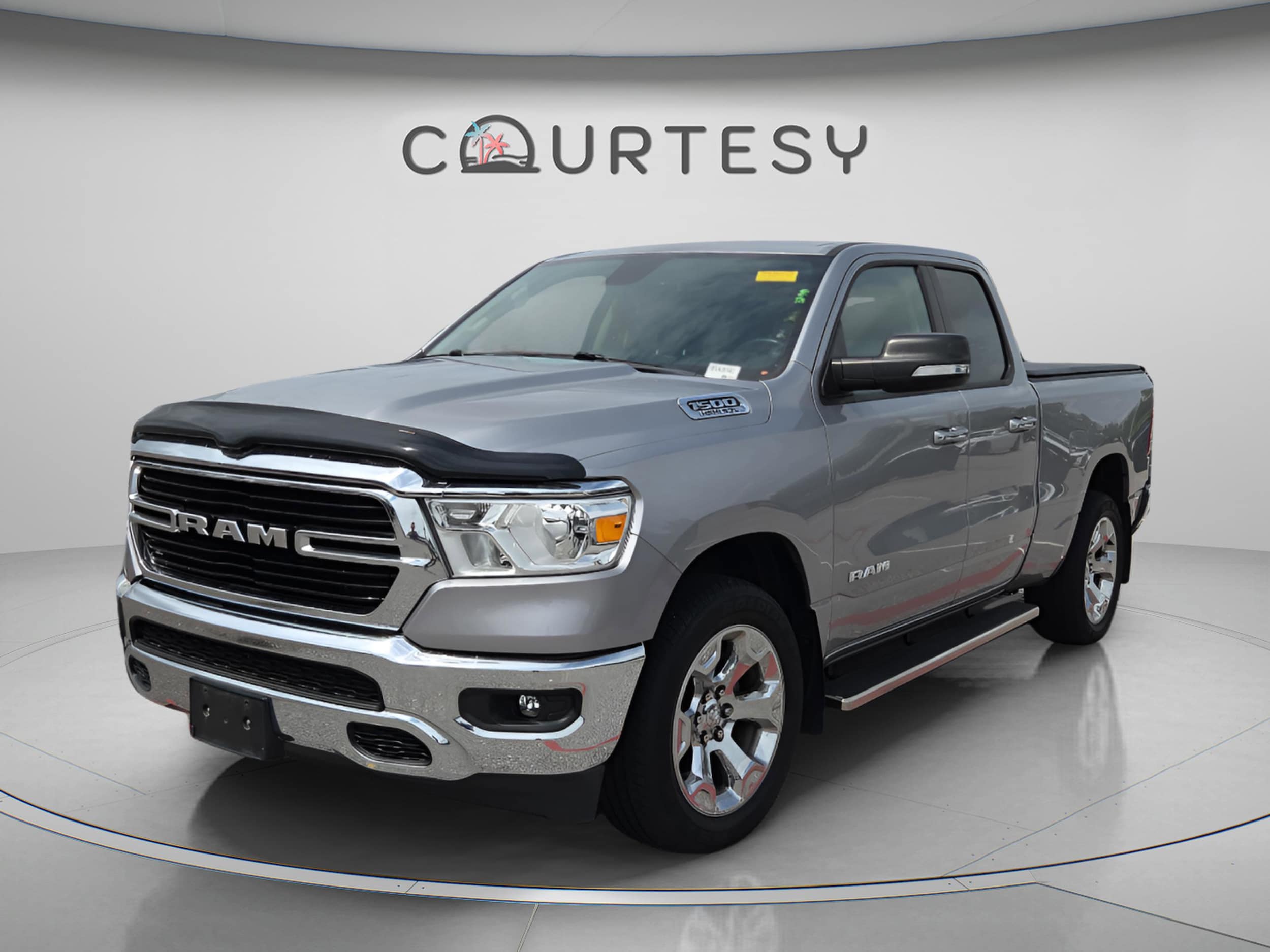 2020 RAM 1500 Big Horn/Lone Star 4x4 Quad Cab 6'4's photo