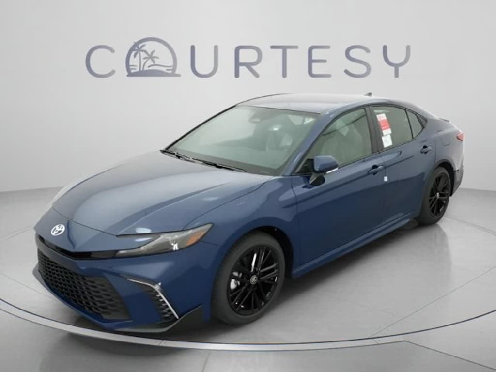 Used 2026 Toyota Camry SE Sedan
