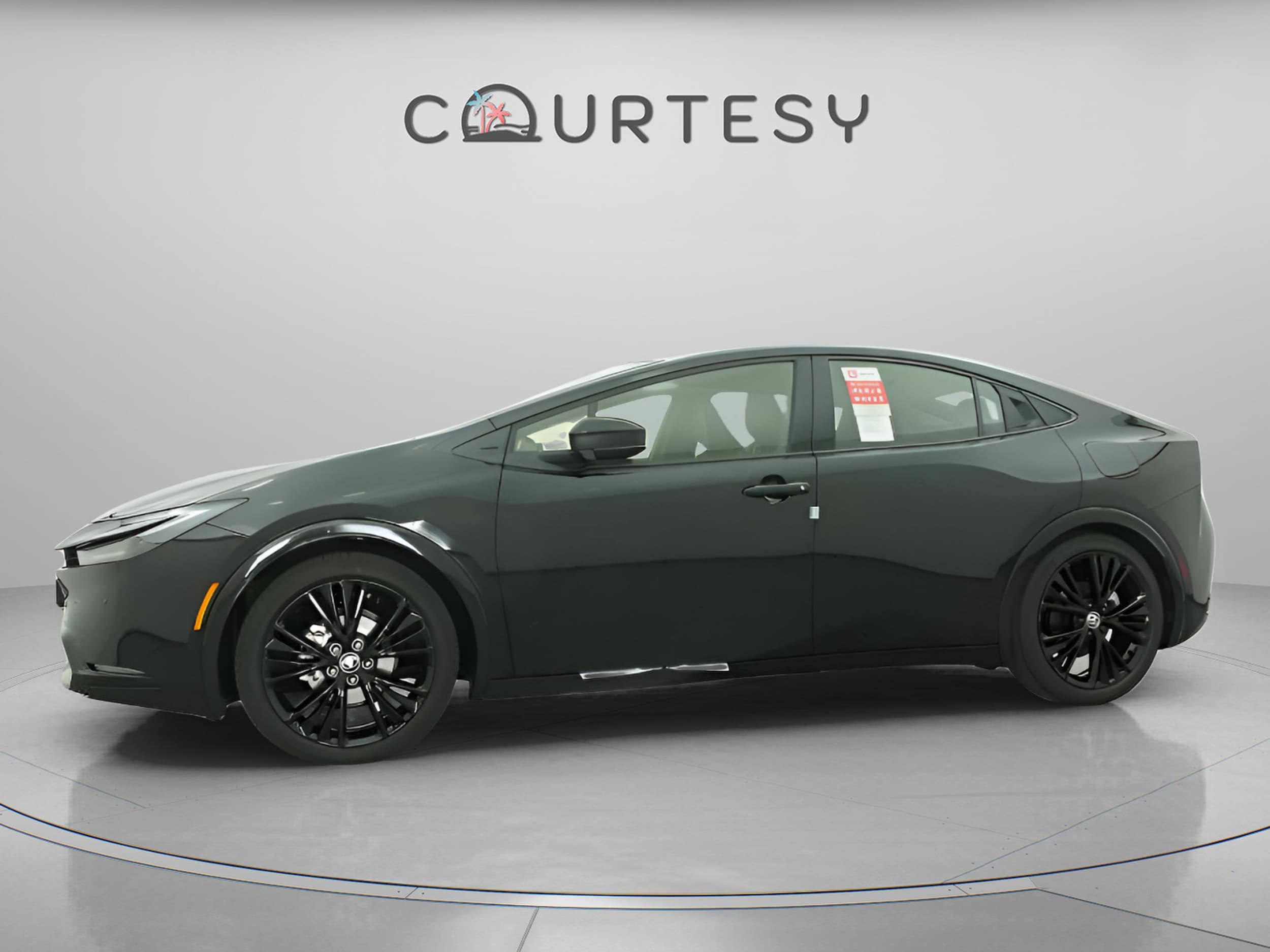 2026 Toyota Prius Nightshade - Photo 8