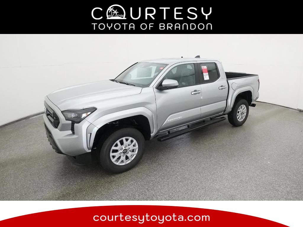 2025 Toyota Tacoma SR5's photo