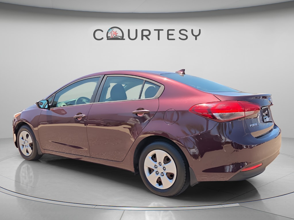 Used 2017 Kia Forte LX Sedan