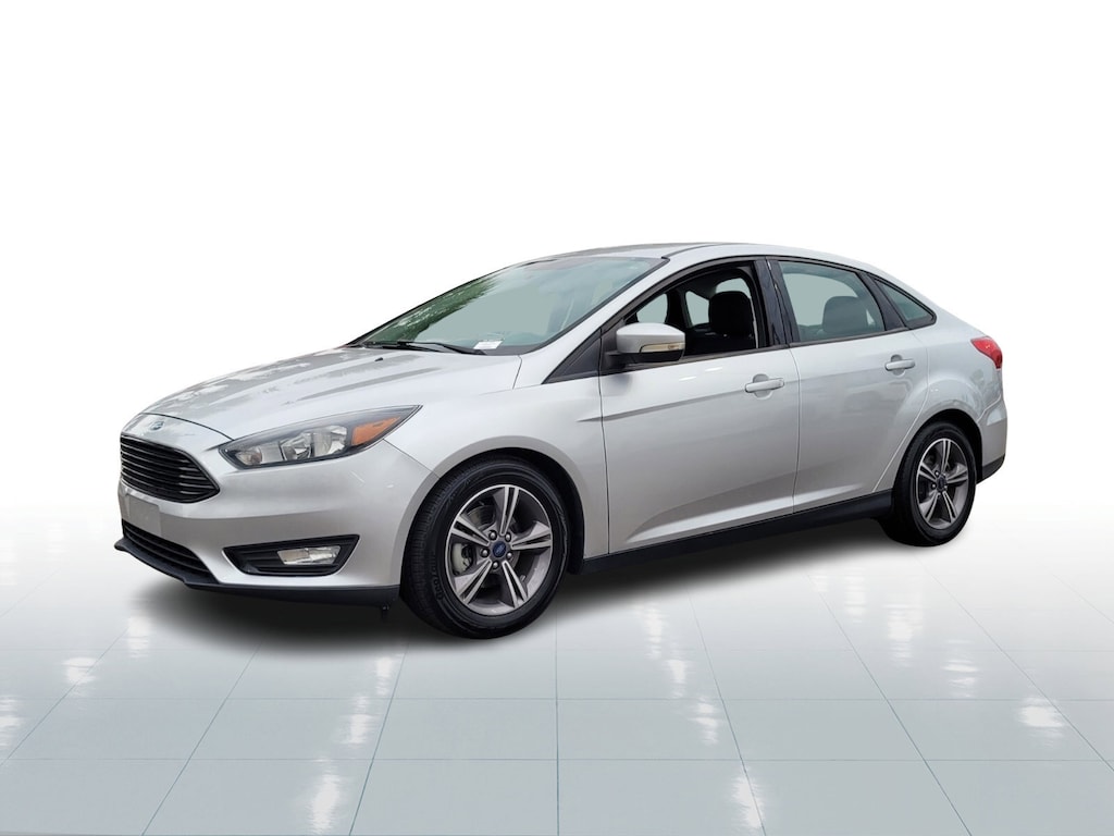 Used 2017 Ford Focus SE Sedan