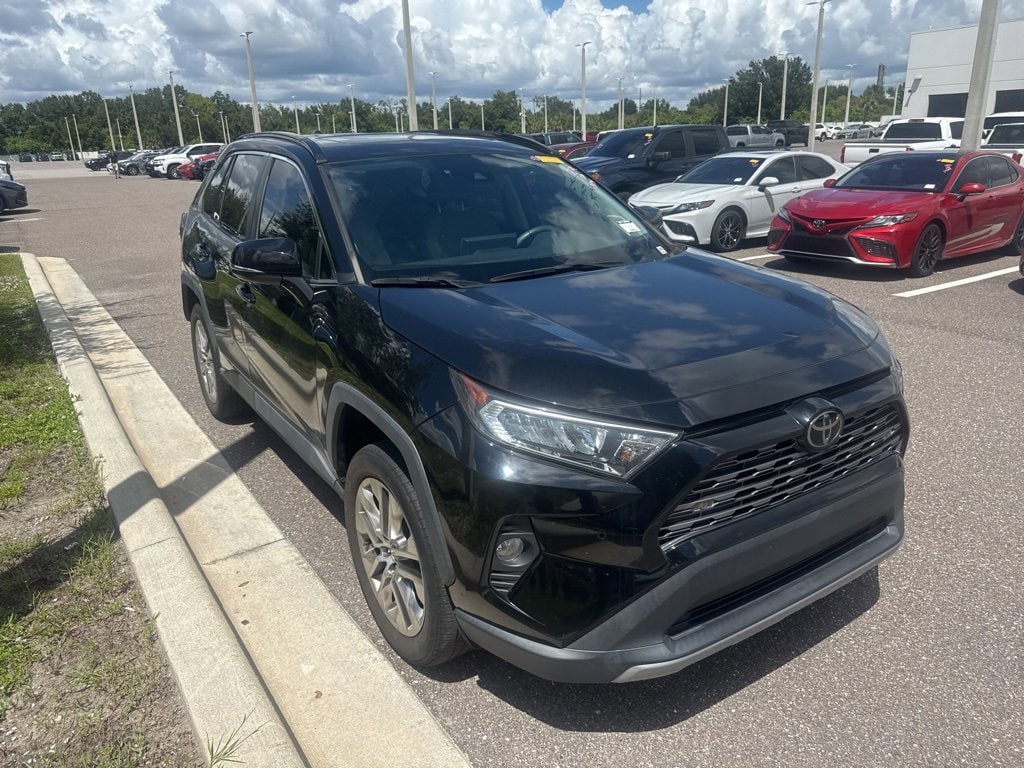 Used 2021 Toyota RAV4 Limited with VIN 2T3Y1RFV8MC136421 for sale in Kansas City