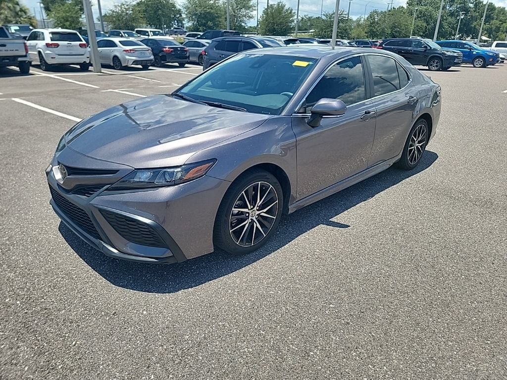 Used 2024 Toyota Camry SE Sedan