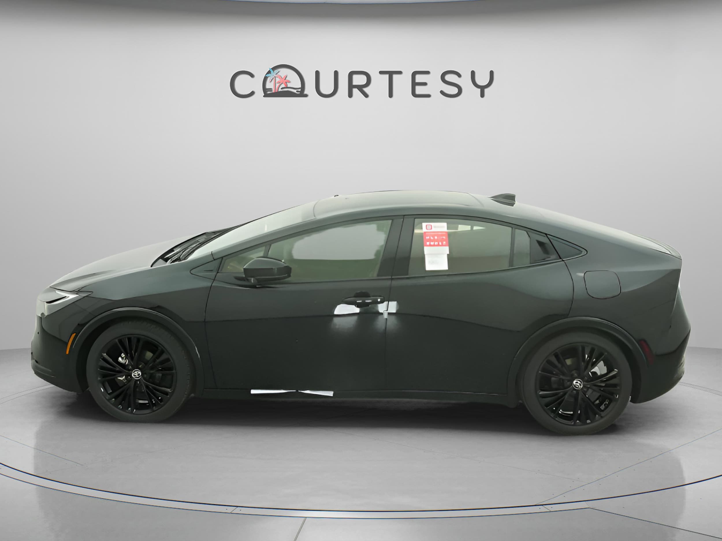 2026 Toyota Prius Nightshade - Photo 9