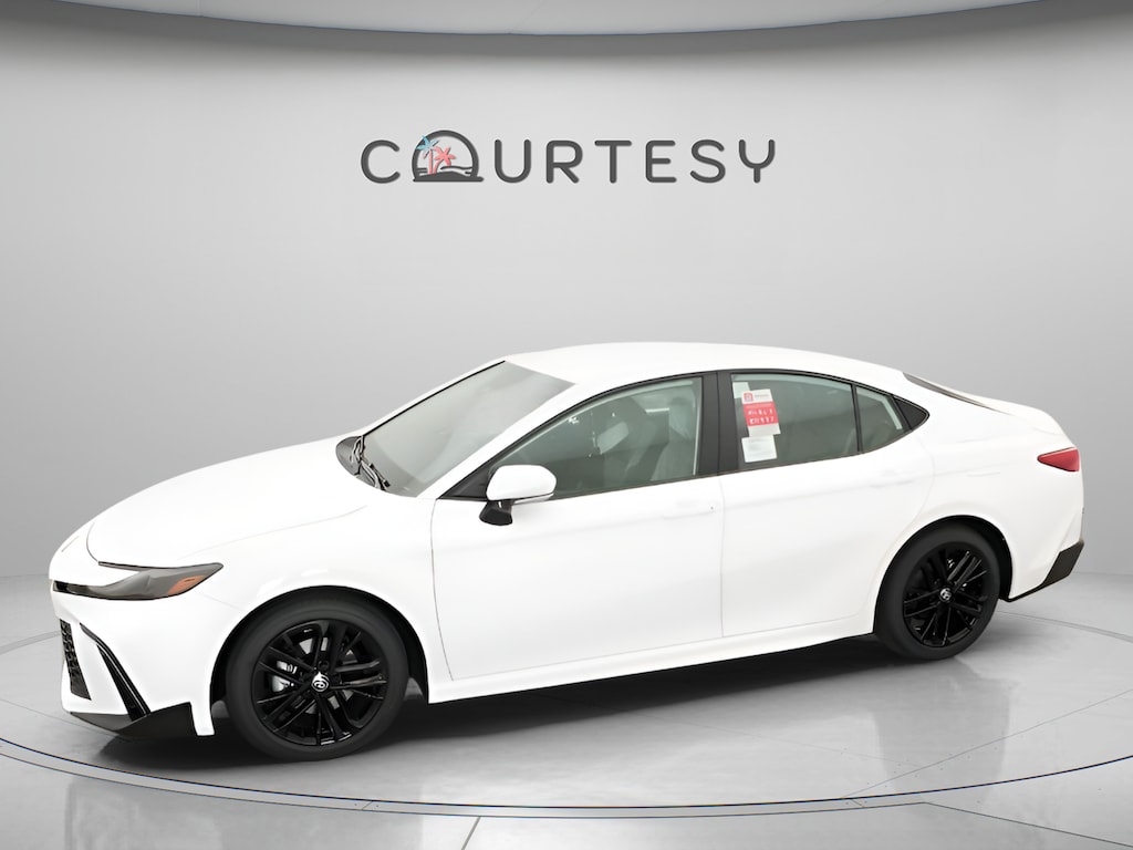 Used 2026 Toyota Camry SE Sedan