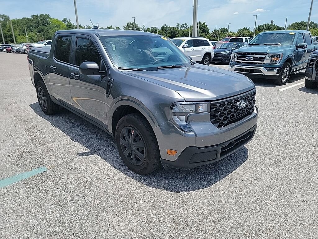 Used 2025 Ford Maverick XL Truck SuperCrew