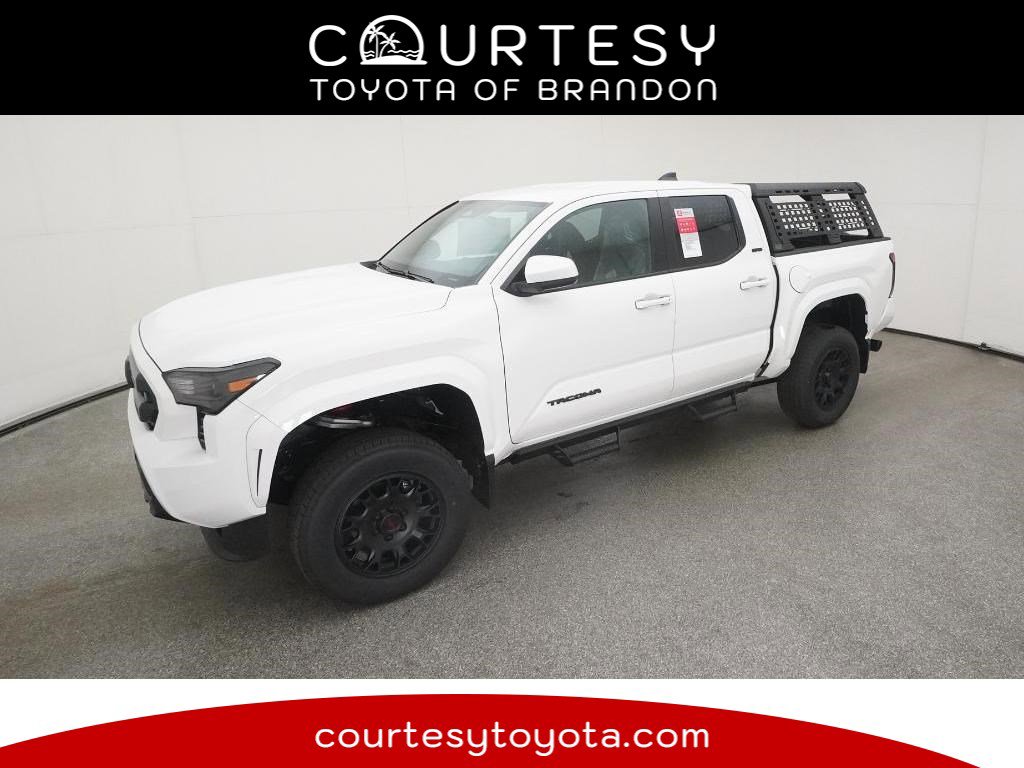 2025 Toyota Tacoma SR5's photo