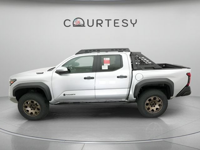 2025 Toyota Tacoma Trailhunter - Photo 7