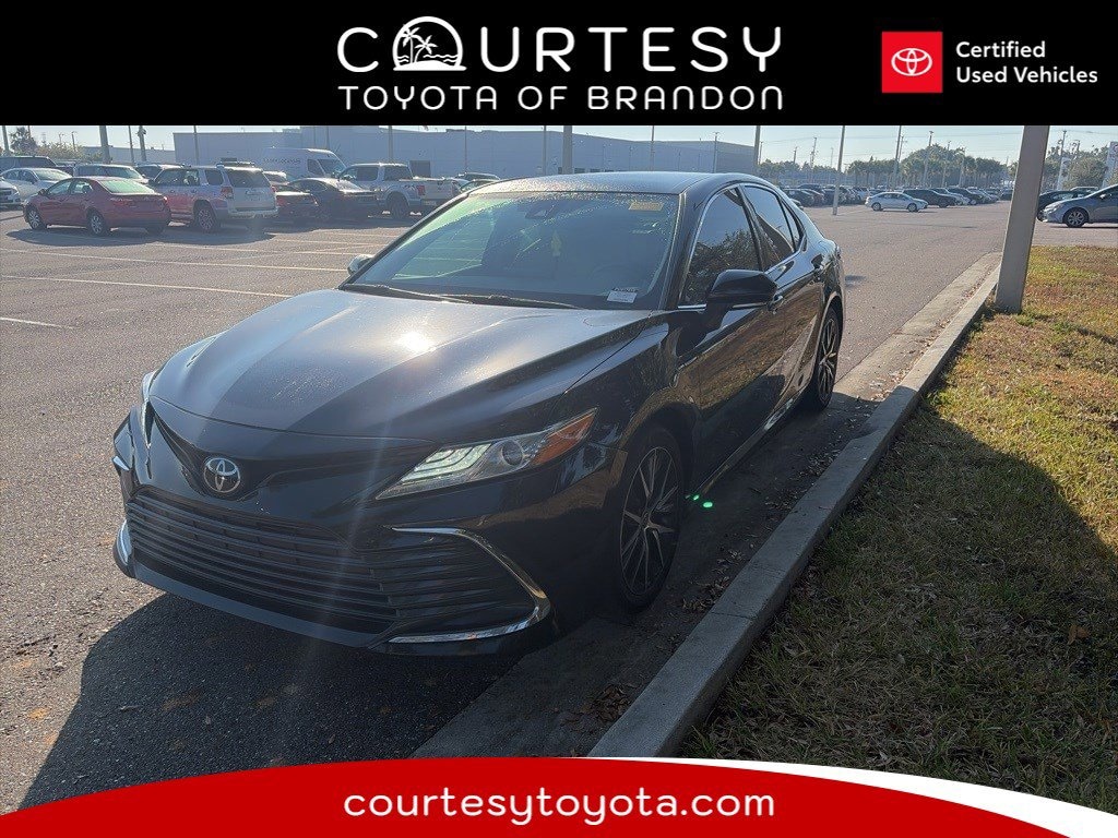 Used 2023 Toyota Camry XLE Sedan