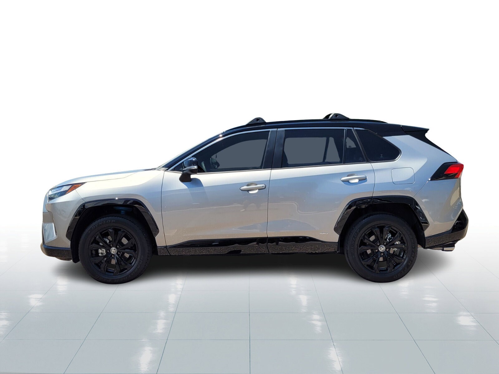 2025 Toyota RAV4 Hybrid XSE photo 3