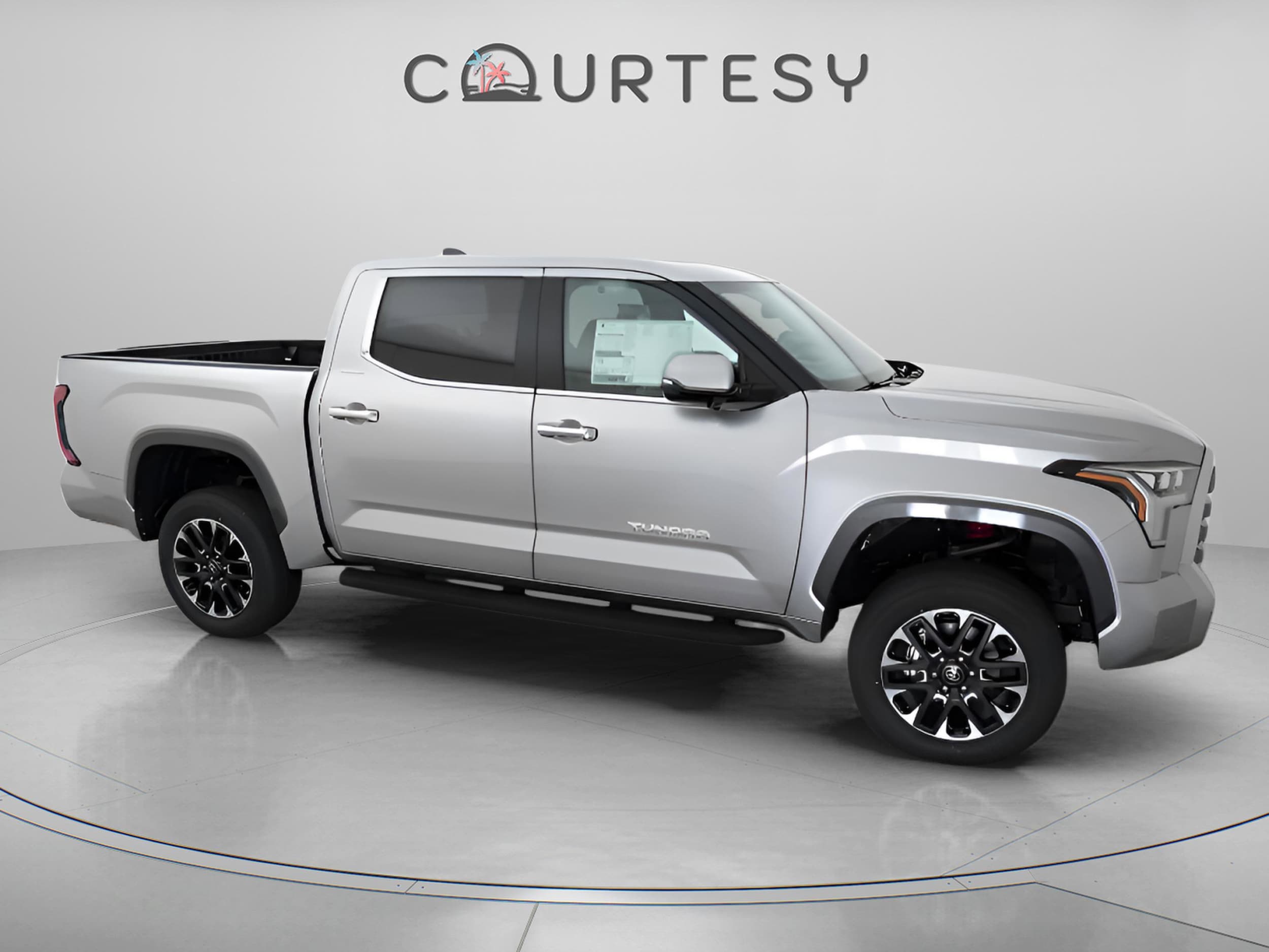 2026 Toyota Tundra Limited - Photo 18