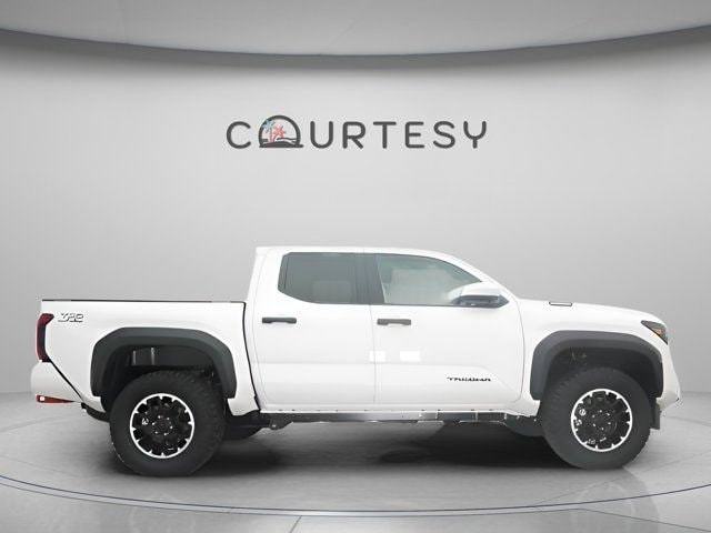 2025 Toyota Tacoma TRD Off Road - Photo 28