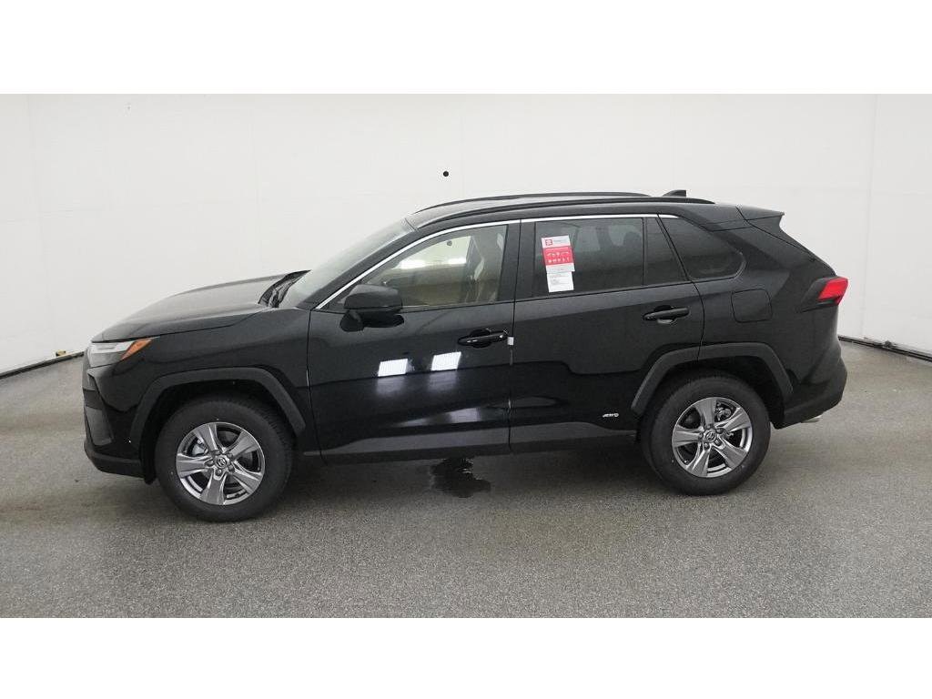 New 2025 Toyota RAV4 Hybrid LE SUV