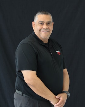 Staff member Edwin Navarez from ID_d4b298cd5986