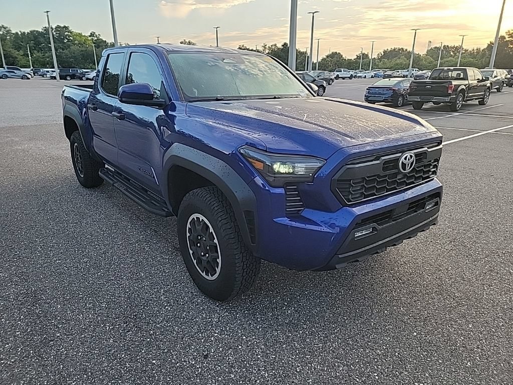 Used 2025 Toyota Tacoma SR Truck Double Cab