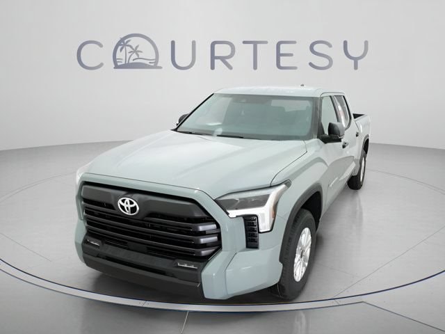2025 Toyota Tundra SR5 - Photo 26