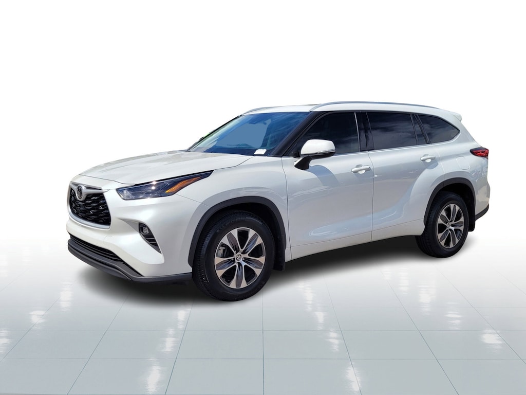 Certified 2022 Toyota Highlander XLE SUV
