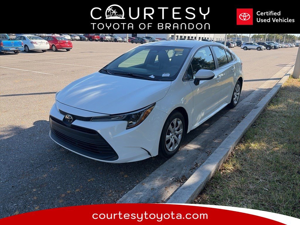 Used 2024 Toyota Corolla LE Sedan