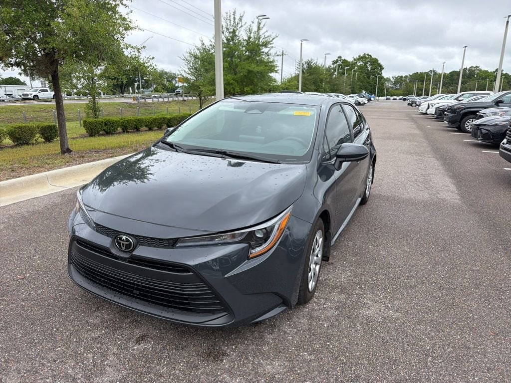 Certified 2025 Toyota Corolla LE Sedan
