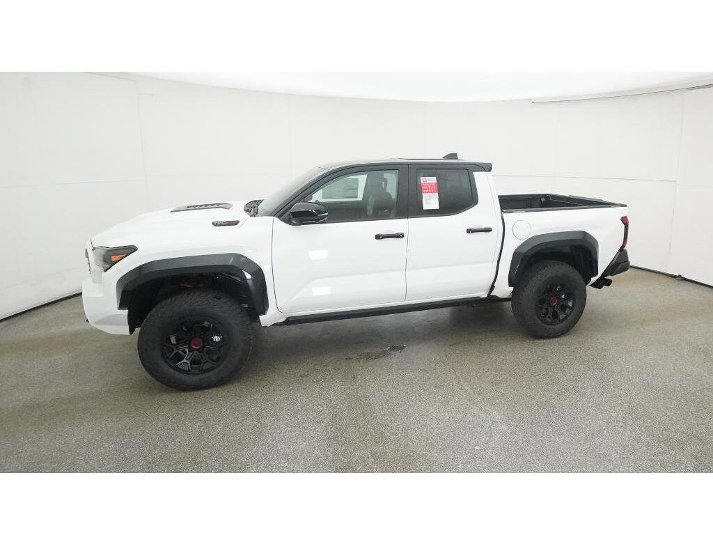 2025 Toyota Tacoma TRD Pro photo 2