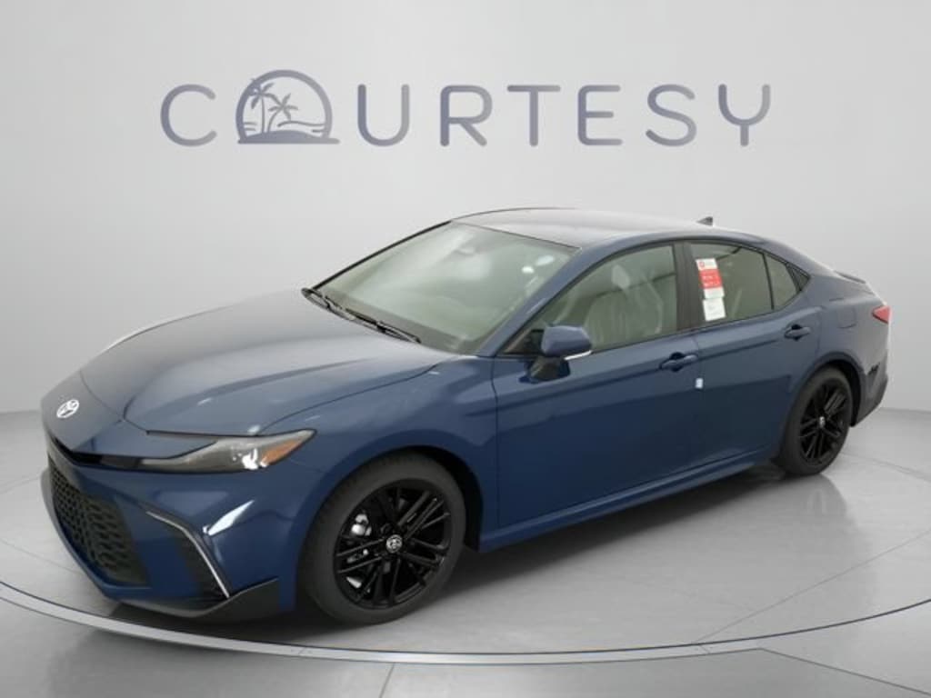 Used 2026 Toyota Camry SE Sedan