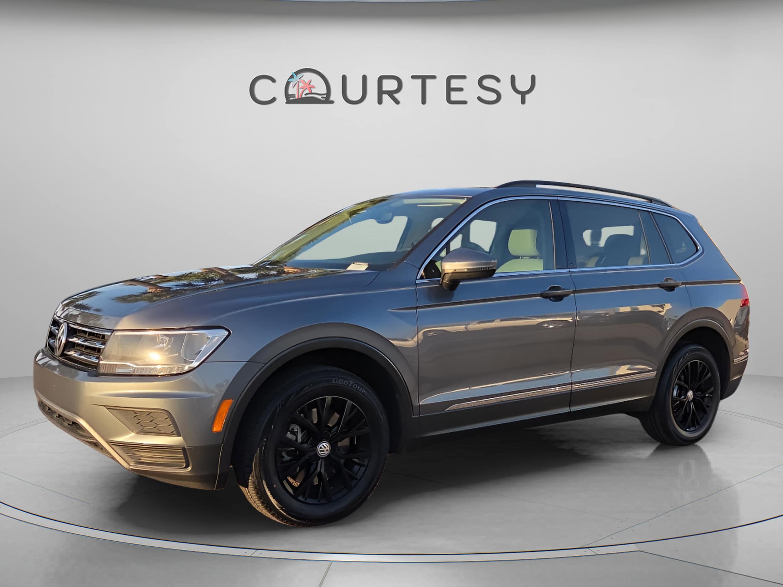 2020 Volkswagen Tiguan SE