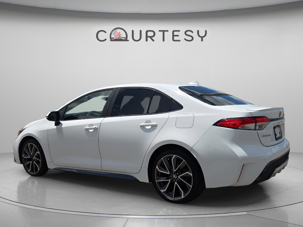 Used 2021 Toyota Corolla SE Sedan