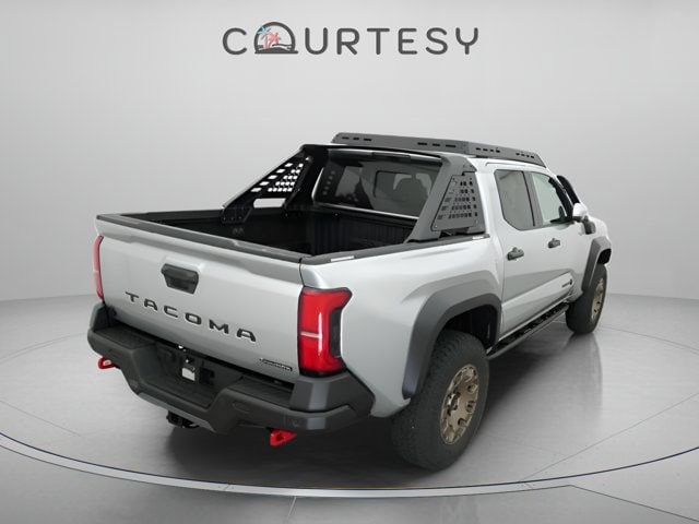2025 Toyota Tacoma Trailhunter - Photo 13