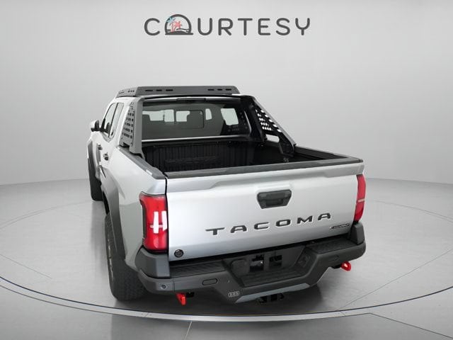 2025 Toyota Tacoma Trailhunter - Photo 12
