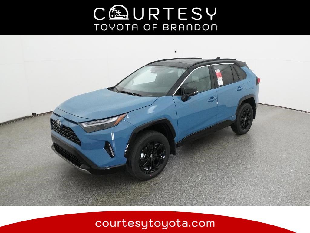 2025 Toyota RAV4 XSE's photo