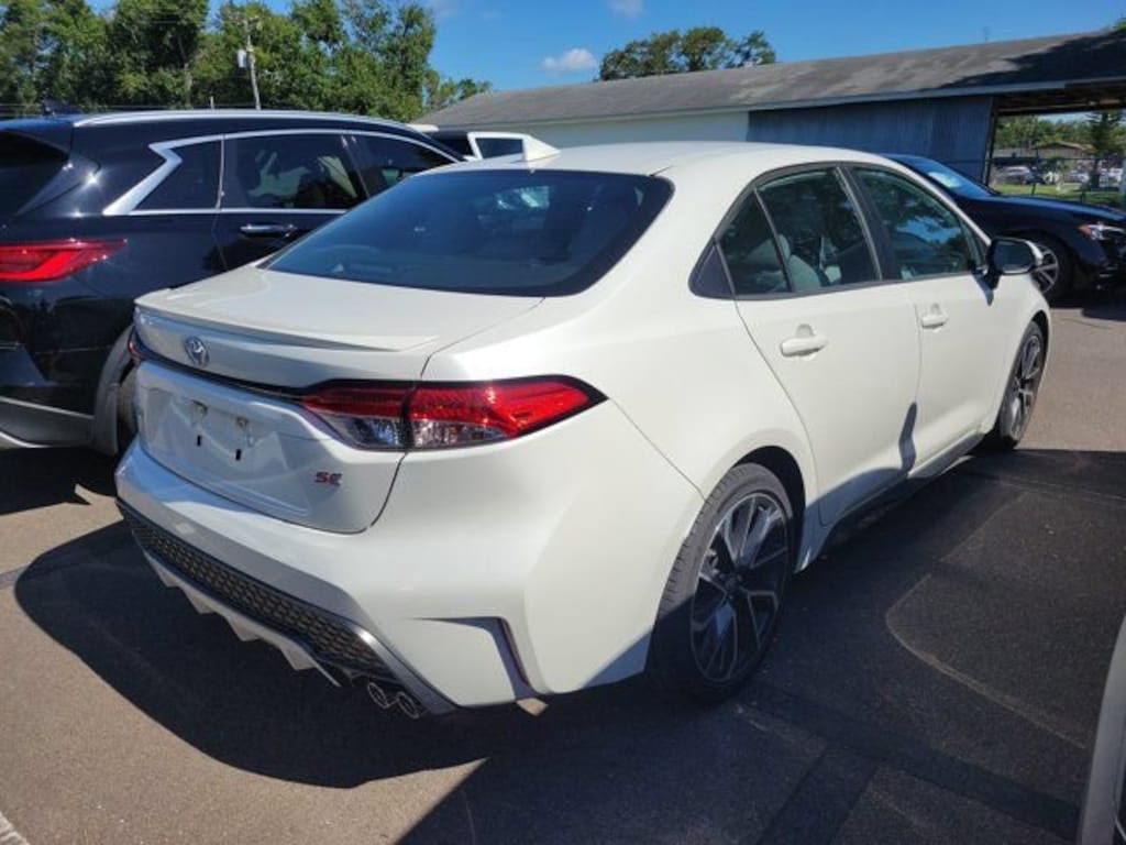 Used 2020 Toyota Corolla SE Sedan