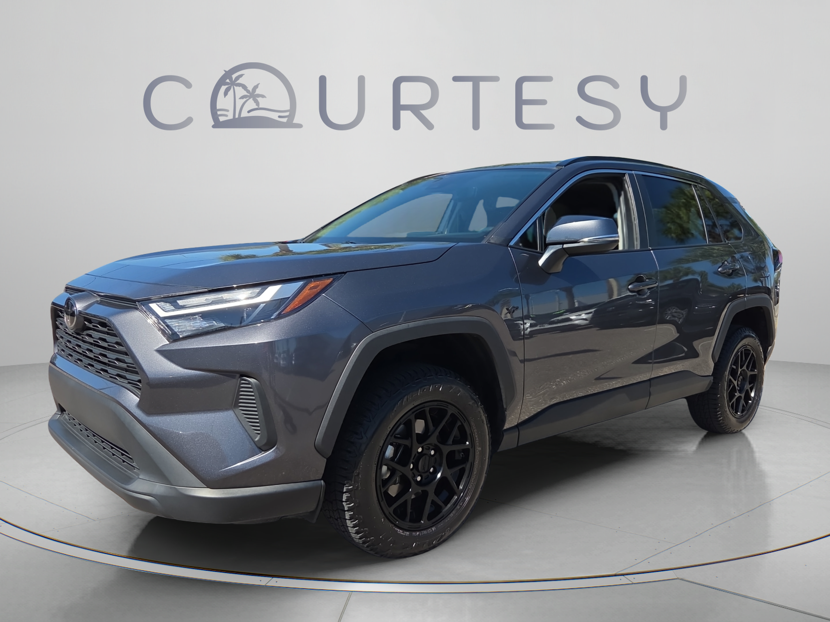 2025 Toyota RAV4 XLE SUV