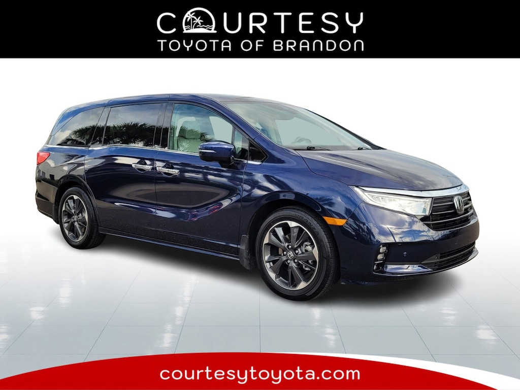 Used 2023 Honda Odyssey Elite ** LOW MILES ** Van