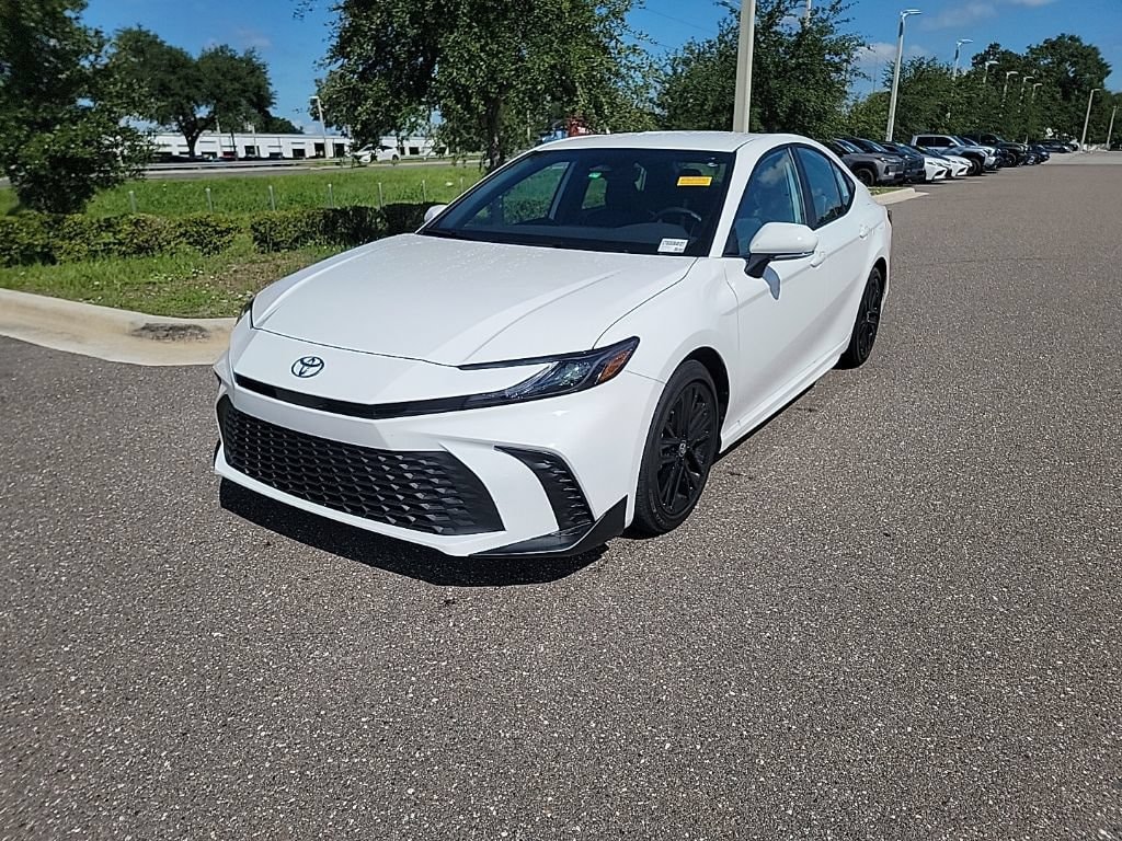 Certified 2025 Toyota Camry SE Sedan