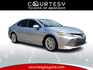 2018 Toyota Camry Hybrid XLE Sedan