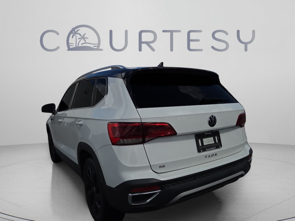 Used 2024 Volkswagen Taos SE SUV