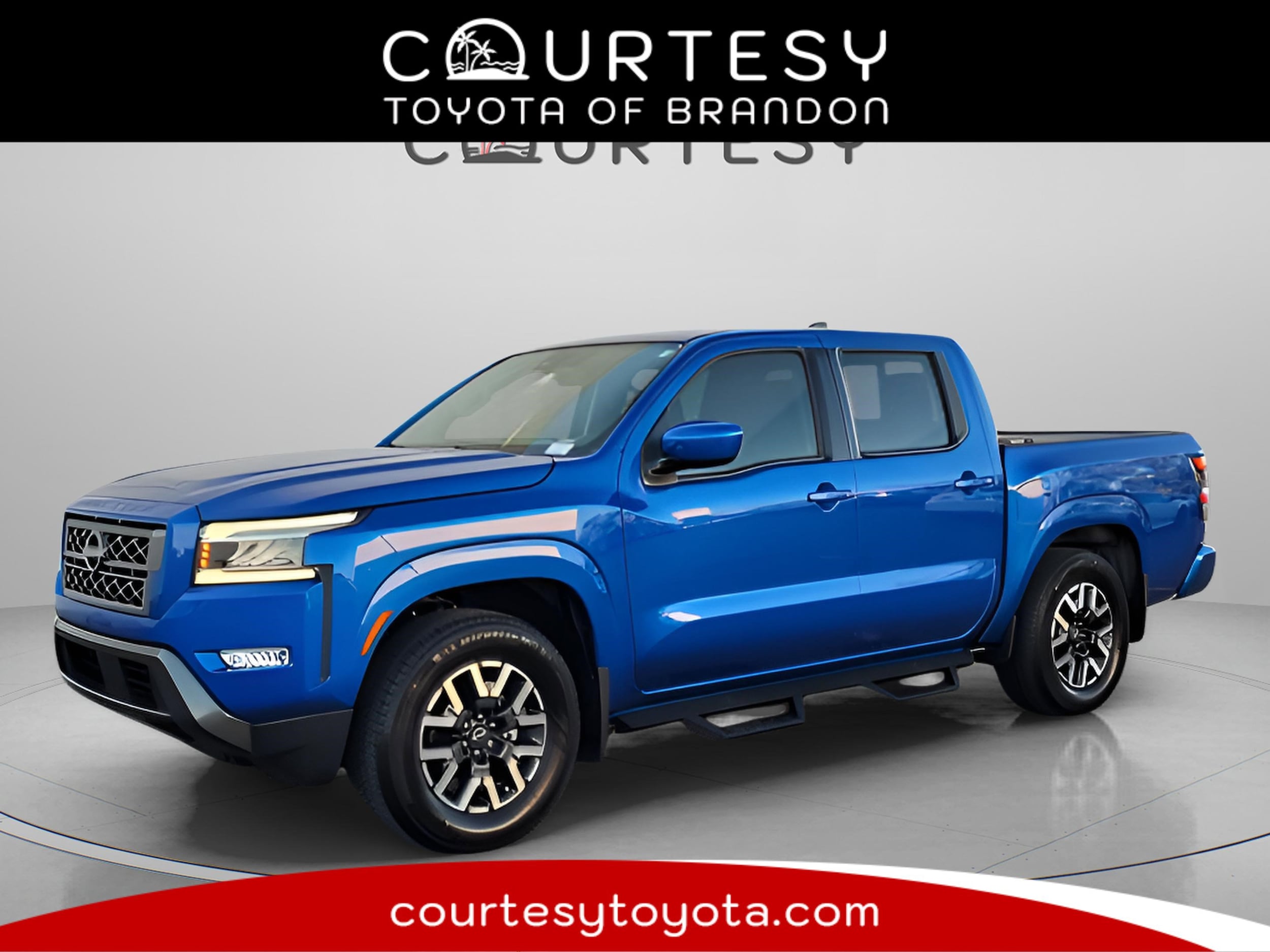 2024 Nissan Frontier SL's photo