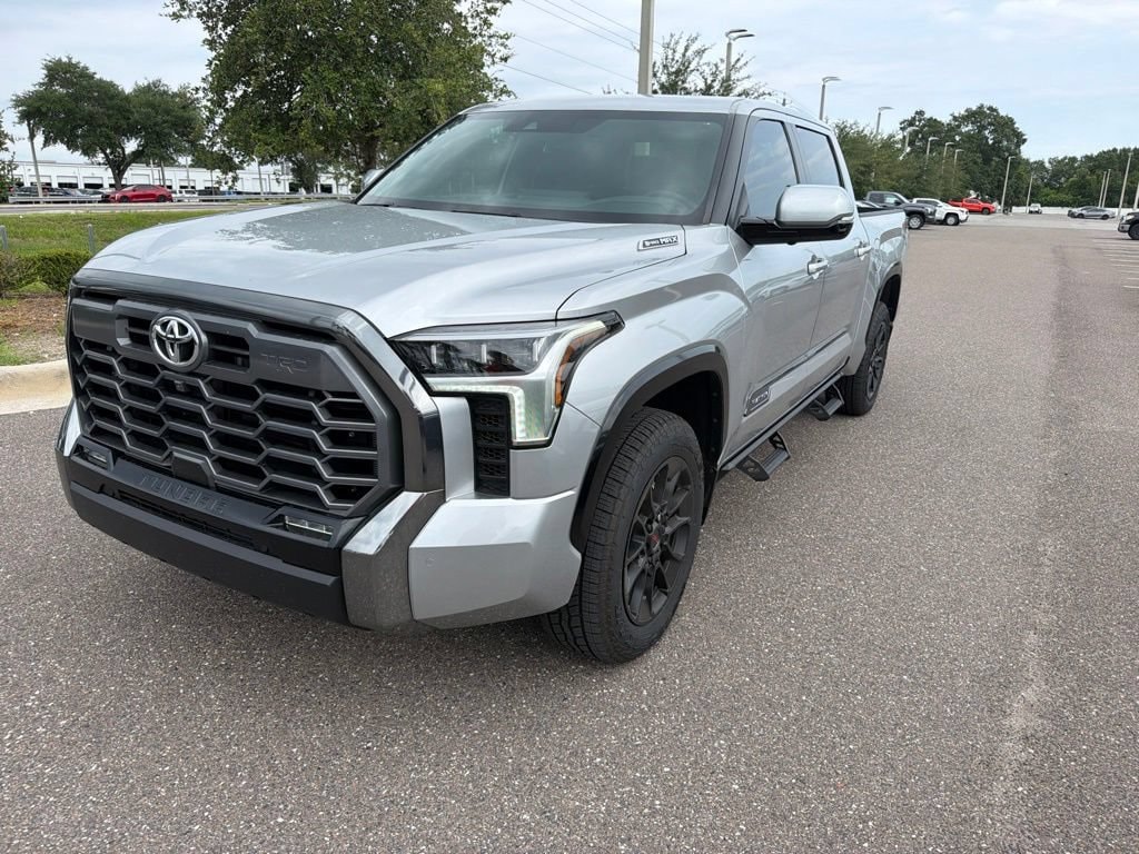 2025 Toyota Tundra Platinum - Photo 29