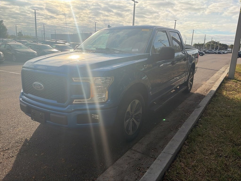2020 Ford F-150 XL's photo