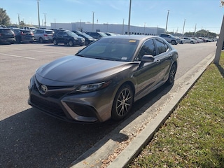 2024 Toyota Camry SE Sedan