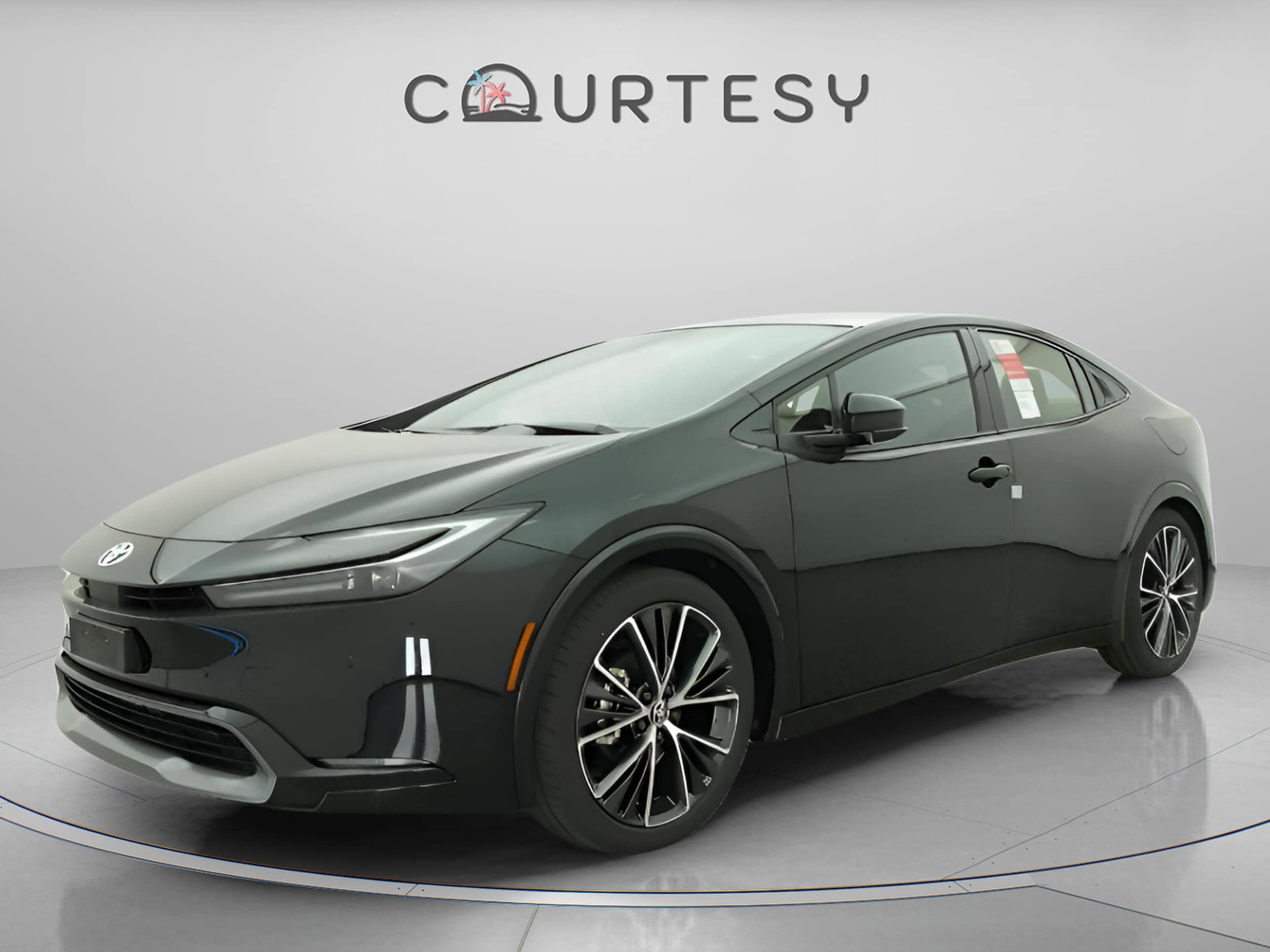 2026 Toyota Prius Limited's photo