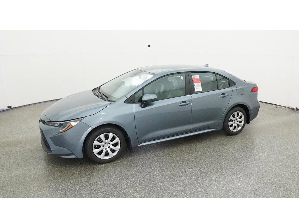 2026 Toyota Corolla LE photo 2