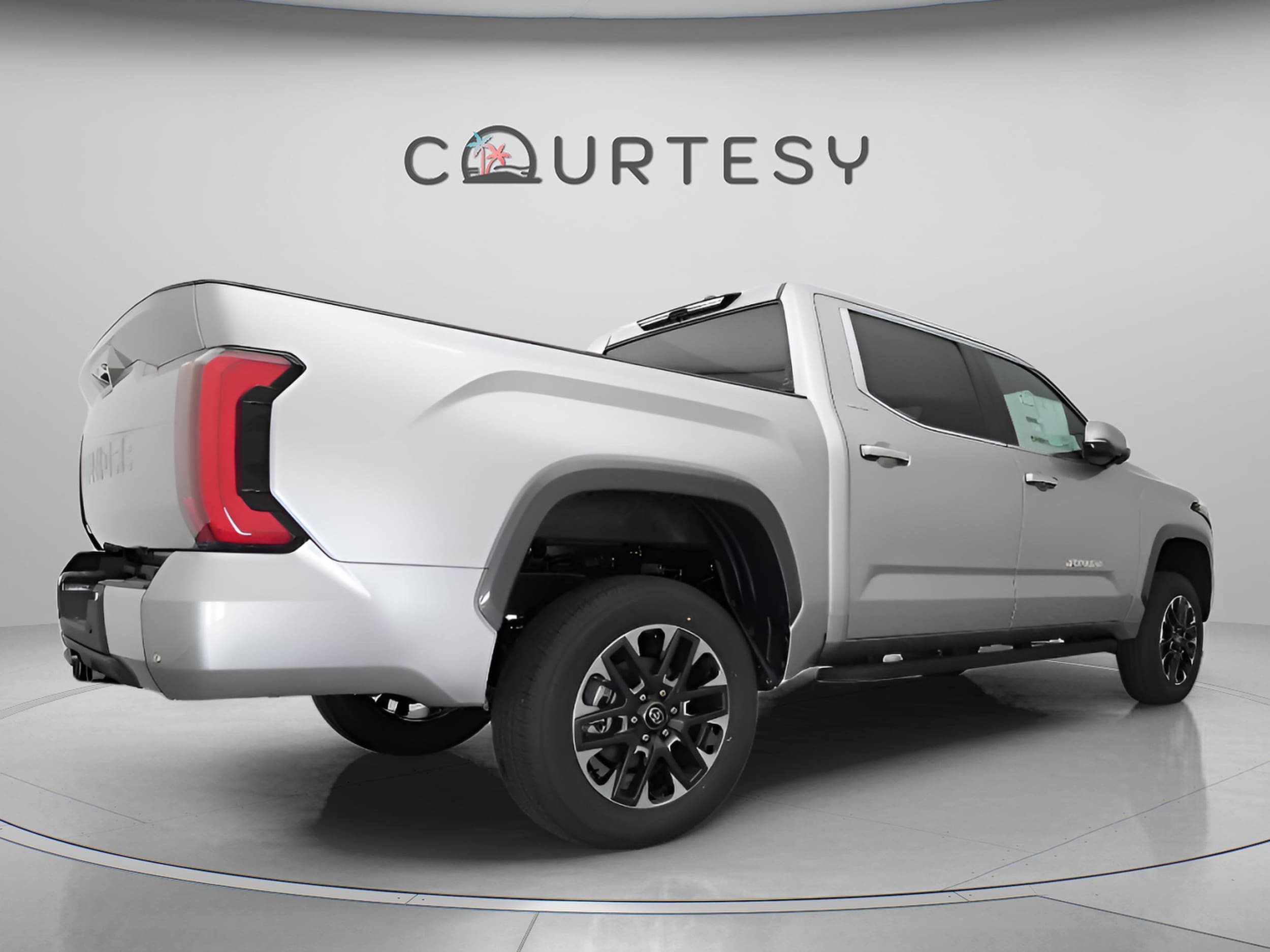 2026 Toyota Tundra Limited - Photo 23