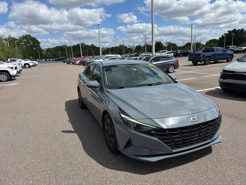 Used 2021 Hyundai Elantra SEL Sedan