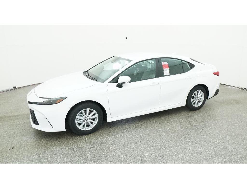 2025 Toyota Camry LE photo 2