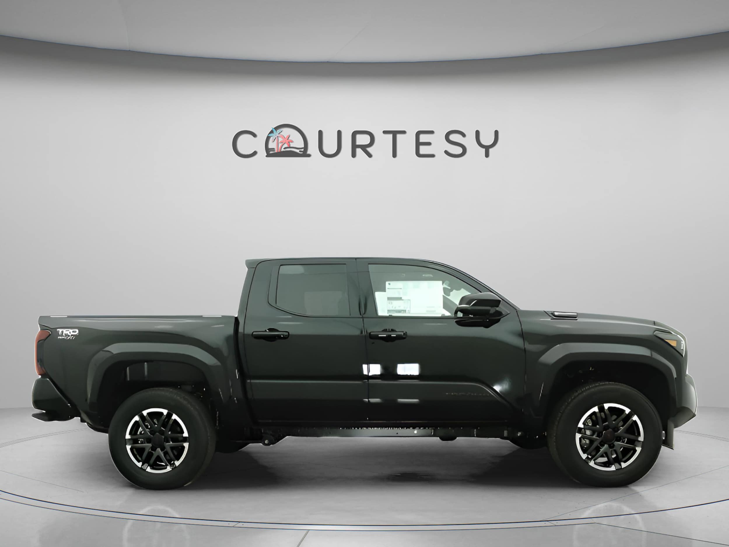 2026 Toyota Tacoma TRD Sport - Photo 22