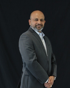 Staff member Sunil Varghese from ID_4e00f98019f4